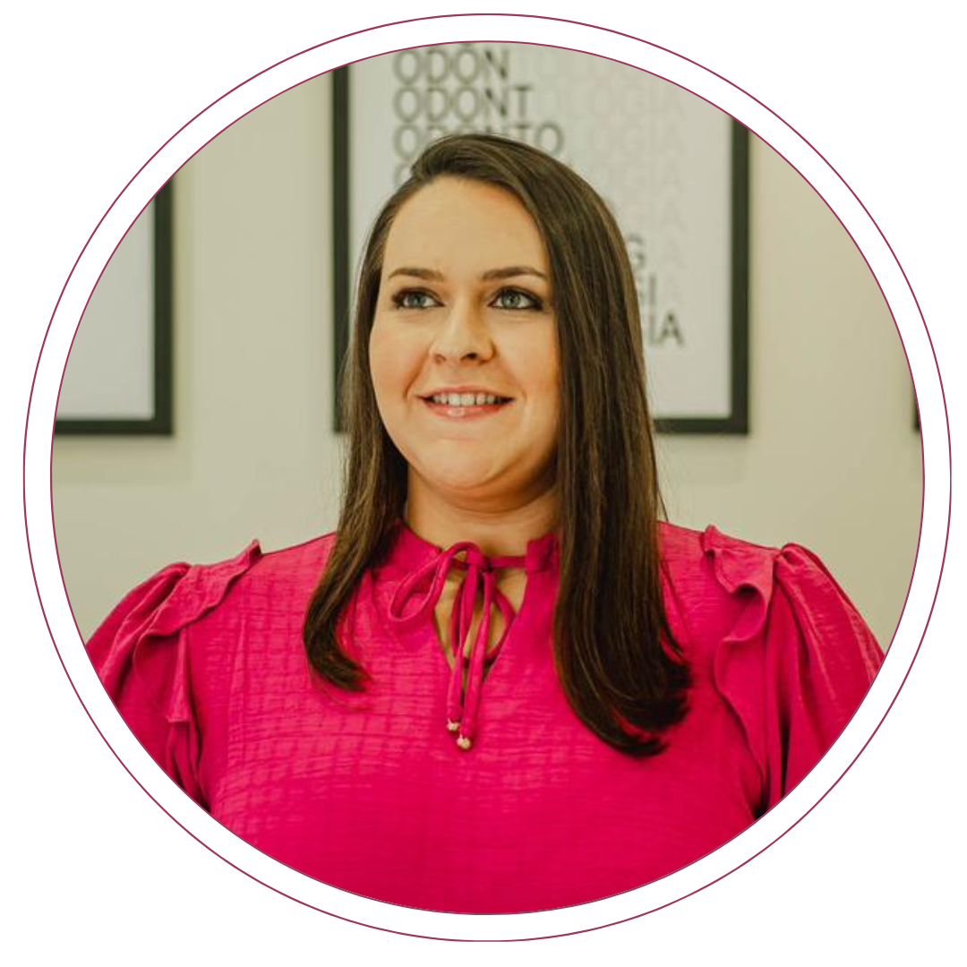 DRA CAROLINA BITENCOURT